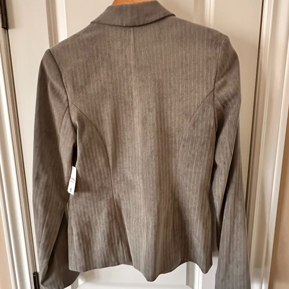 Le Chateau Grey Pencil Skirt And Jacket Suit Set - ( Size 3/4 ) New - Picture 8 of 8